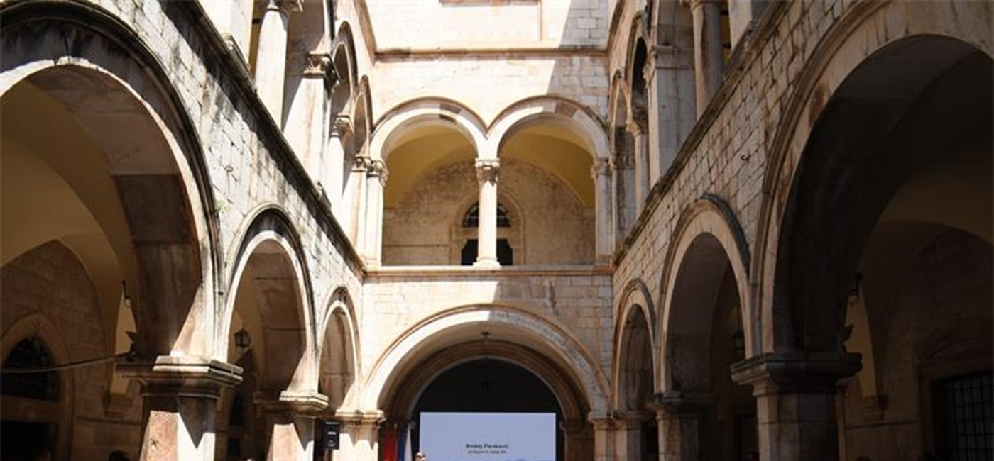 Plenković na predstavljanju monografije o Pelješkome mostu: Uživajmo danas, ovo je veliki dan za Hrvatsku